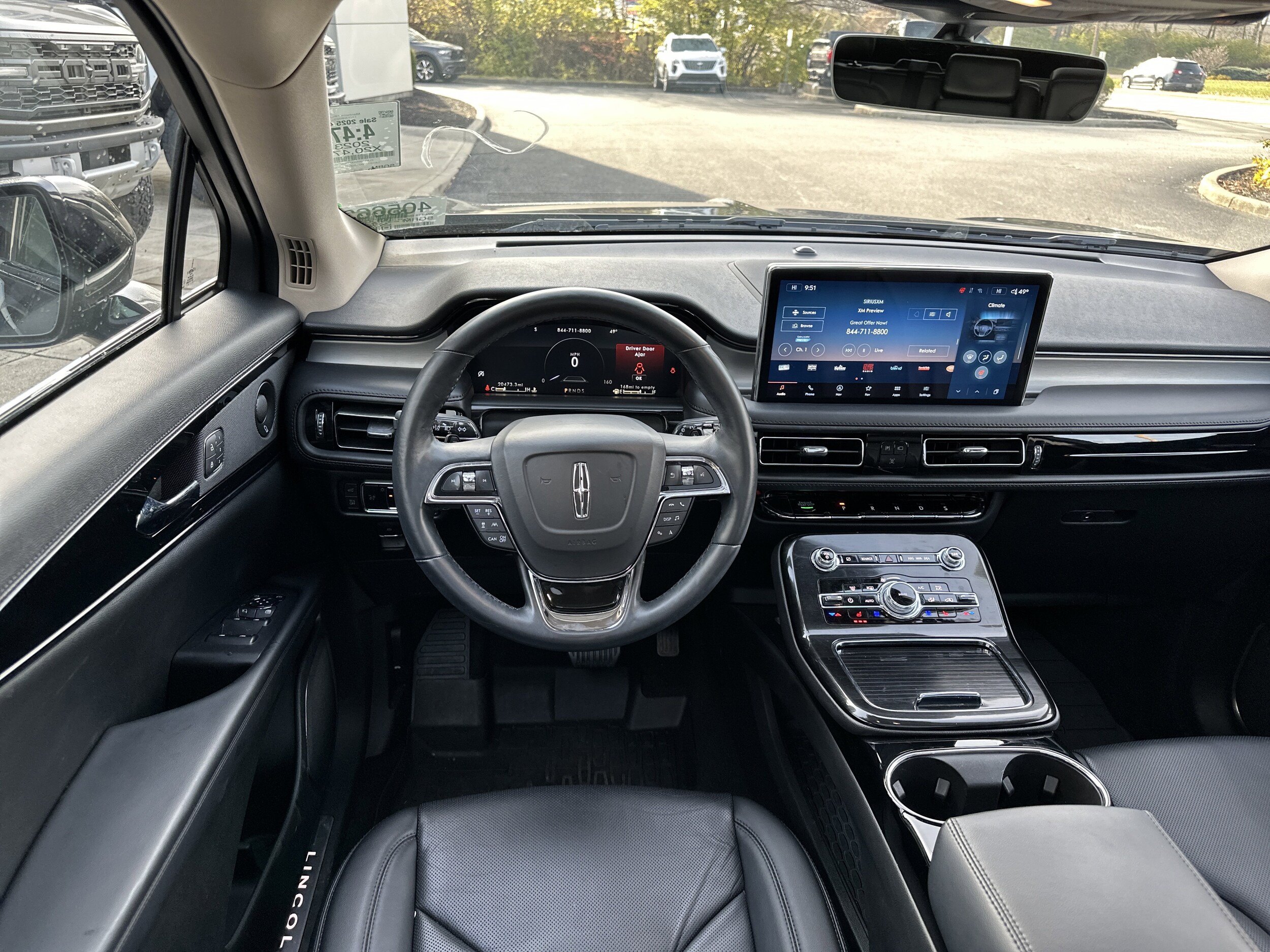 2023 Lincoln Nautilus Reserve photo 2