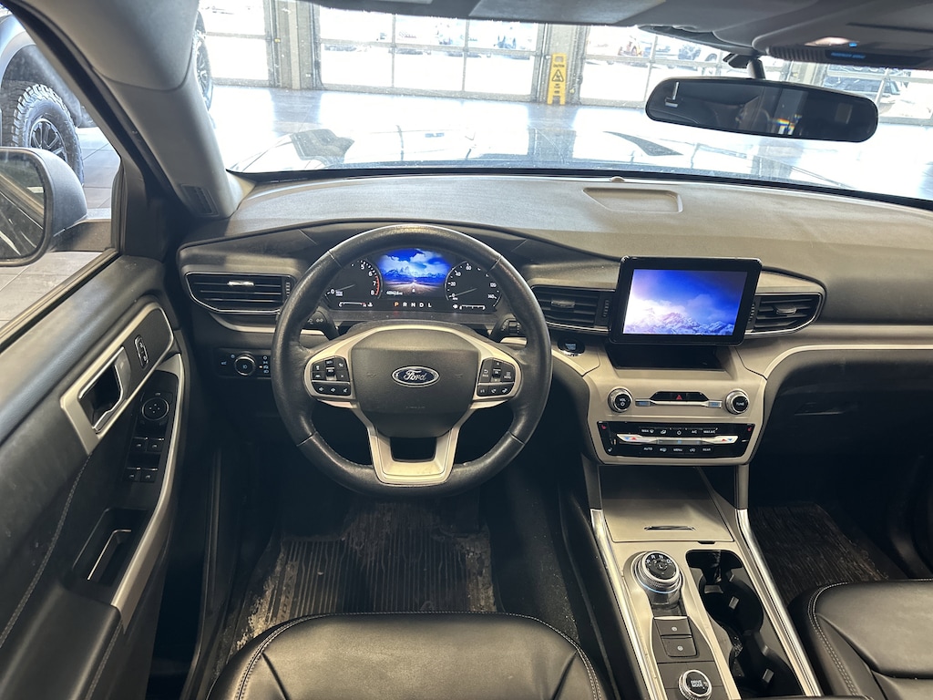 Used 2023 Ford Explorer XLT SUV