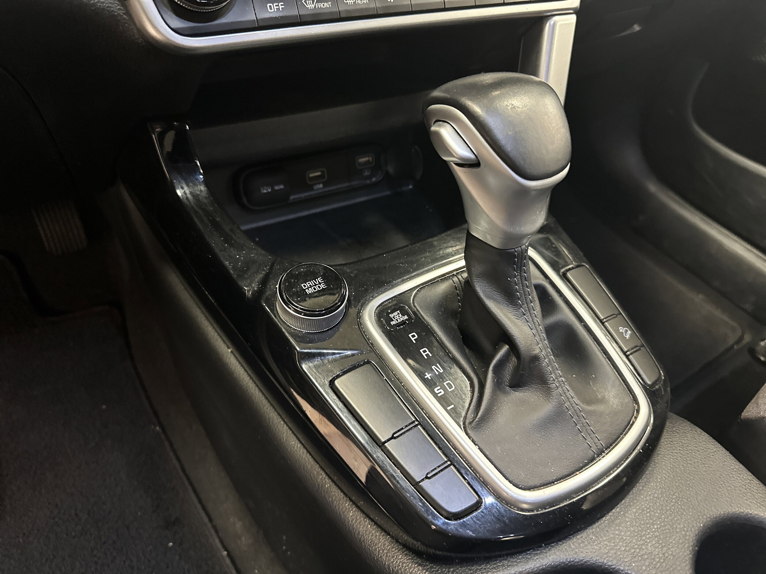 2022 Kia Seltos S photo 4