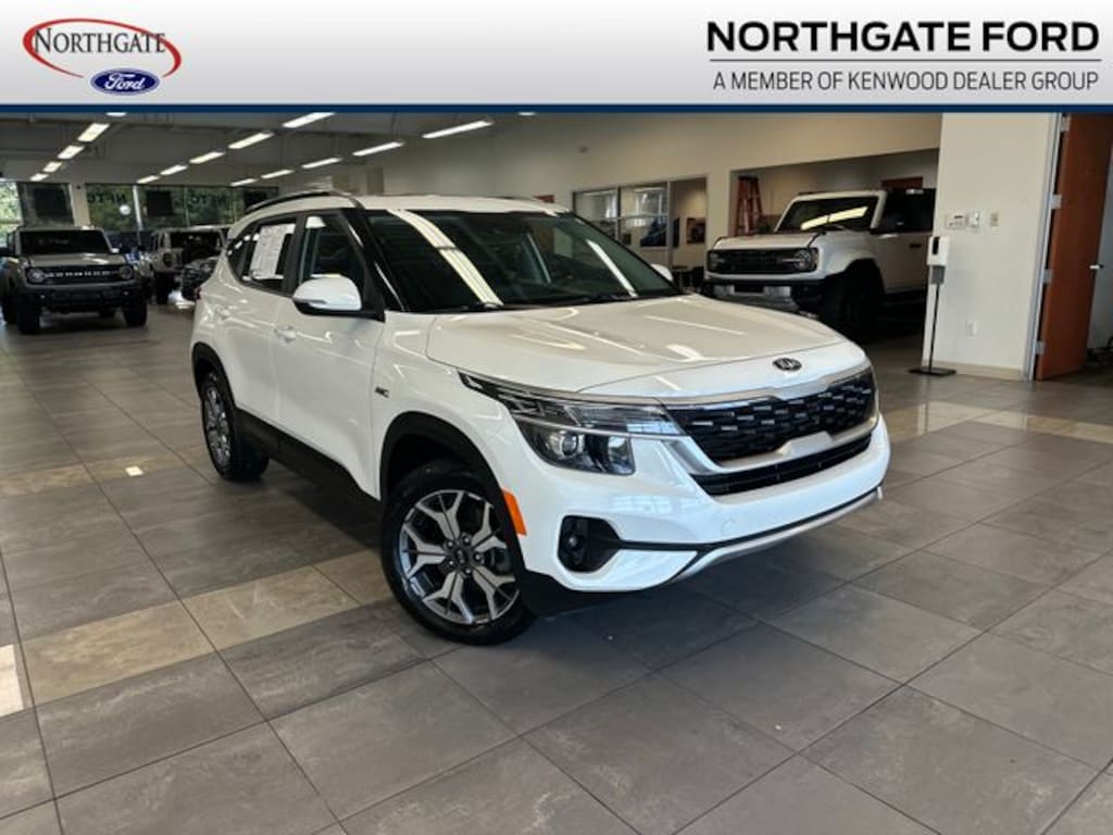 Used 2021 Kia Seltos EX SUV