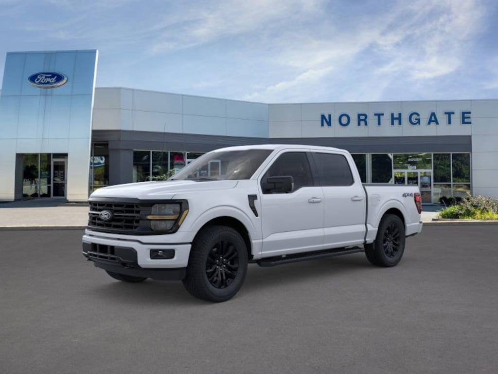 New 2025 Ford F-150 XLT Truck SuperCrew Cab