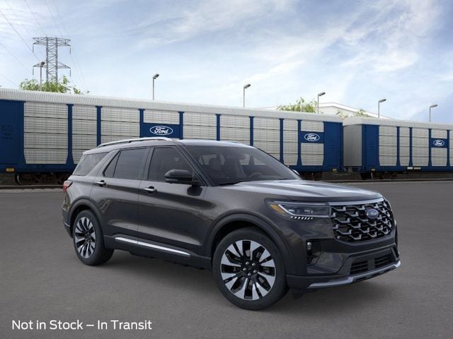 2026 Ford Explorer Platinum 4WD's photo