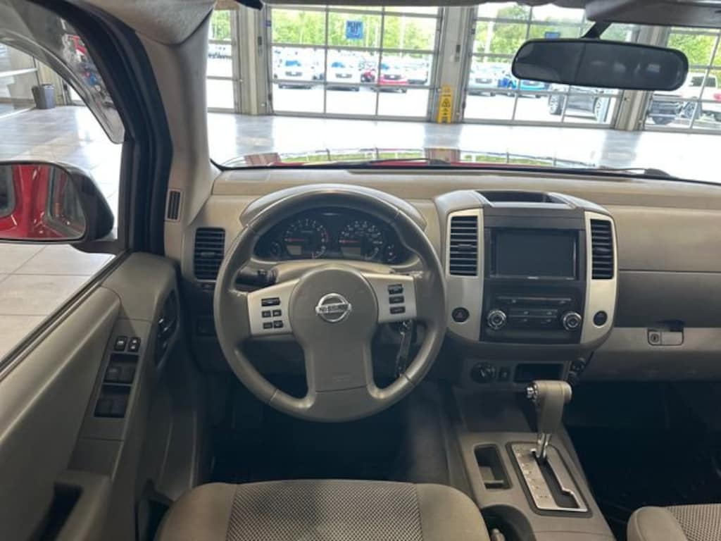 Used 2019 Nissan Frontier SV Truck Crew Cab