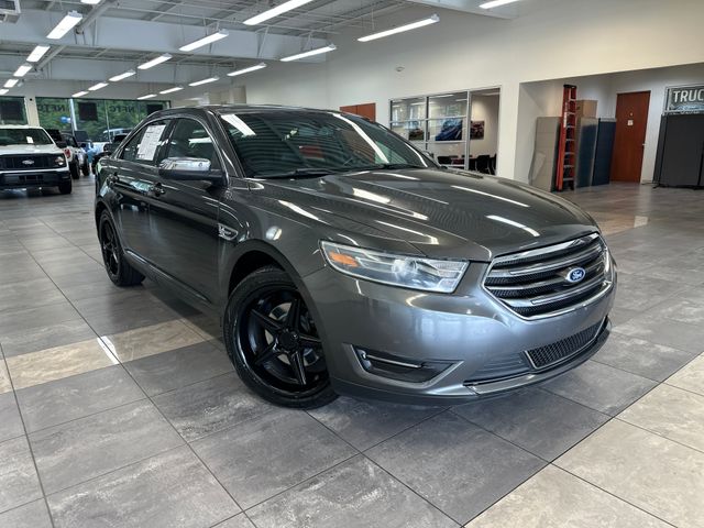 2016 Ford Taurus Limited FWD's photo