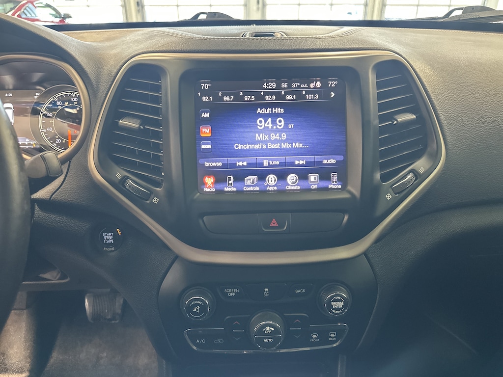 Used 2016 Jeep Cherokee Limited SUV