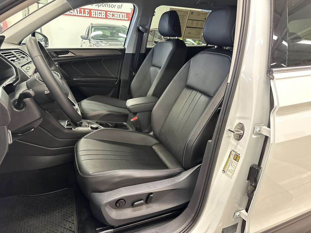 Certified 2022 Volkswagen Tiguan SE SUV