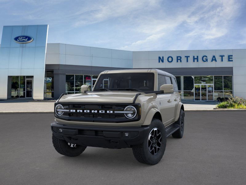 2025 Ford Bronco Outer Banks photo 2