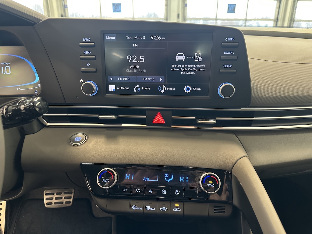 Used 2025 Hyundai Elantra SEL Sport Sedan