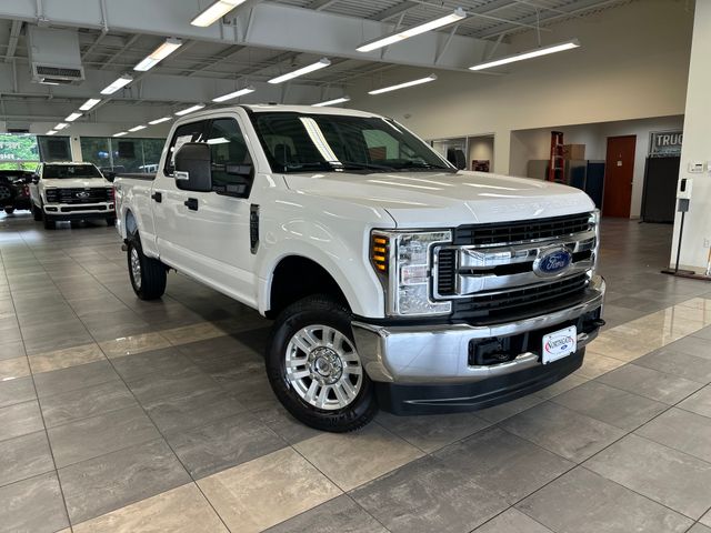 2018 Ford F-250 XLT 4x4 Crew Cab 8' Box's photo