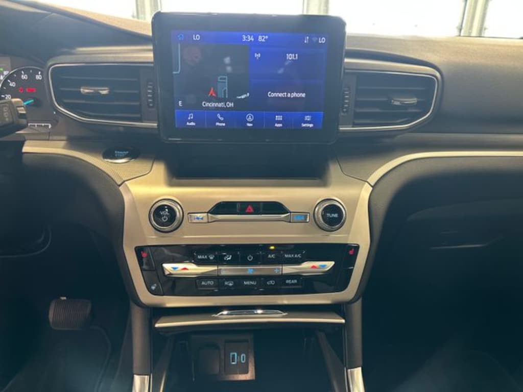 Used 2022 Ford Explorer XLT SUV