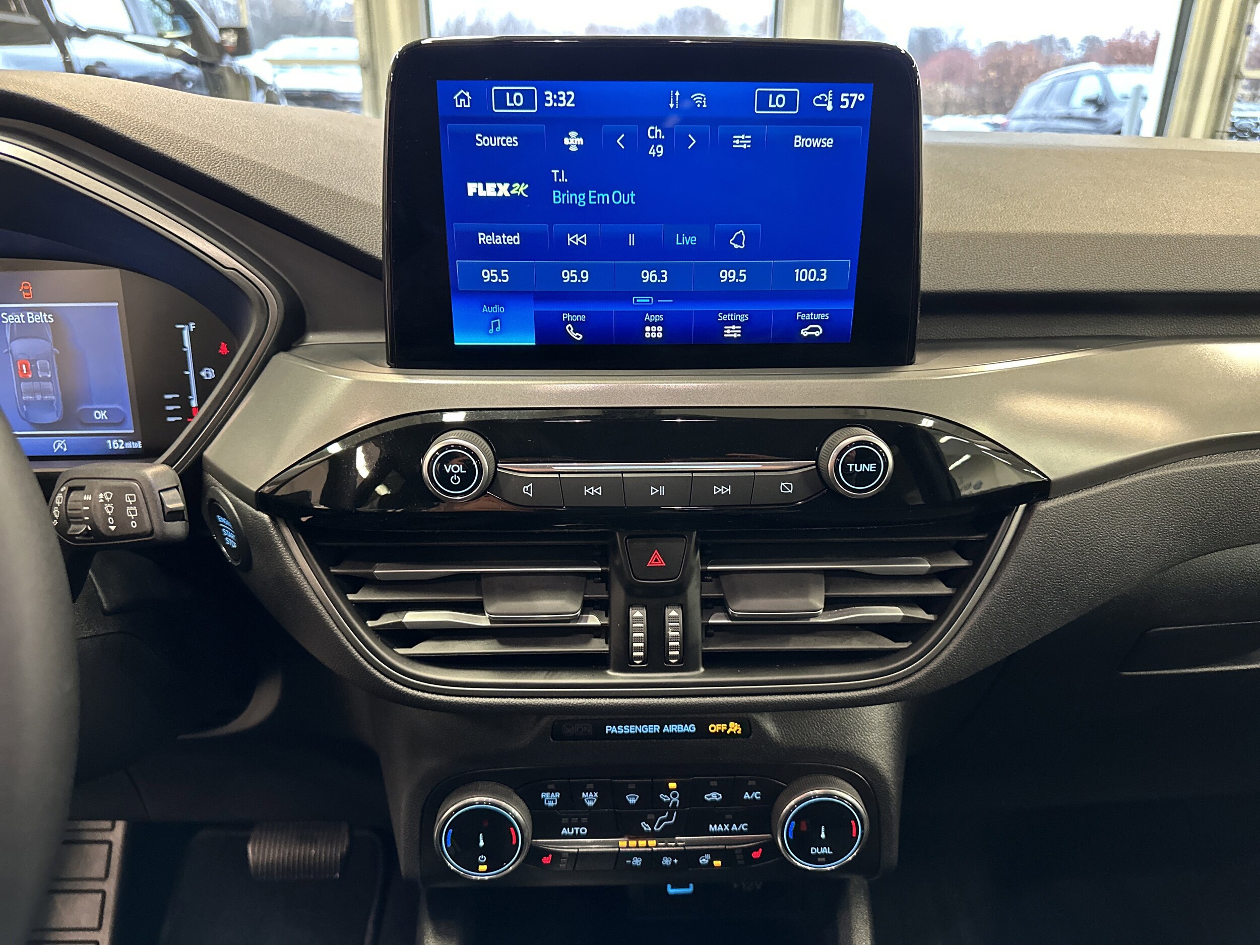 2023 Ford Escape Active photo 3