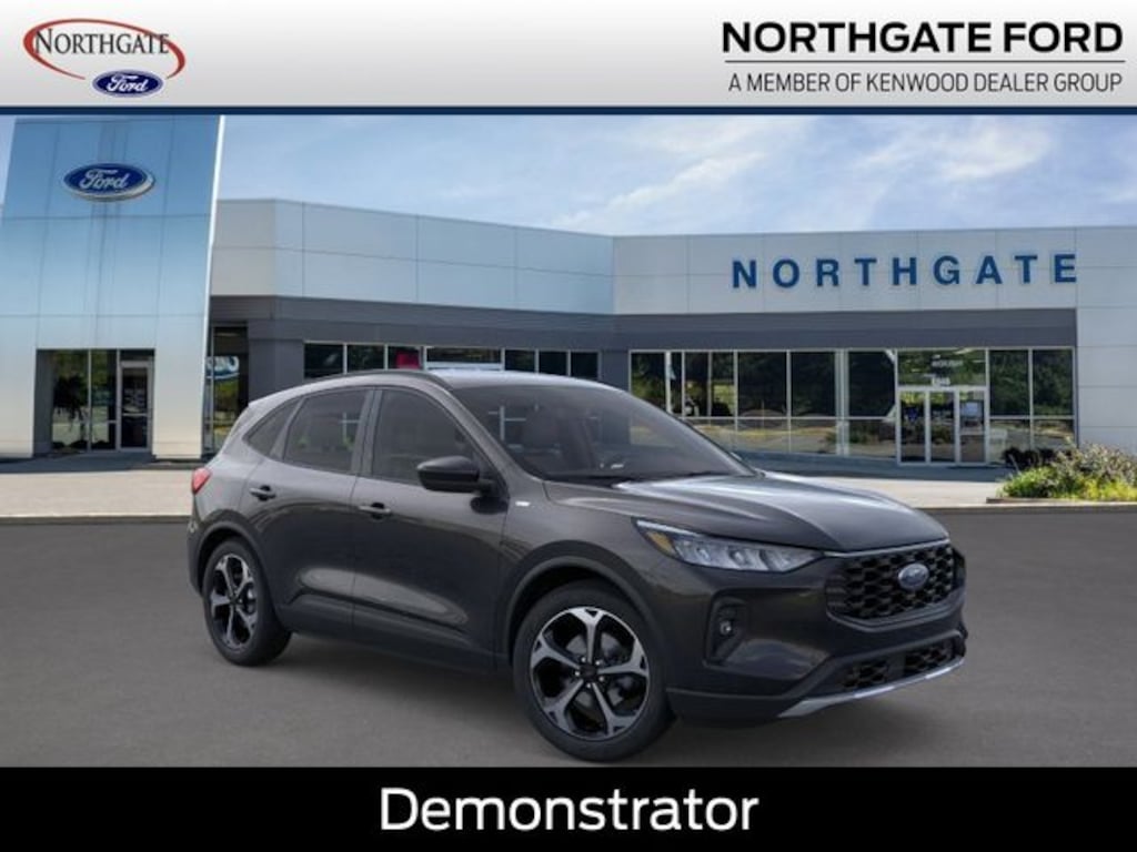 New 2025 Ford Escape ST-Line Select SUV