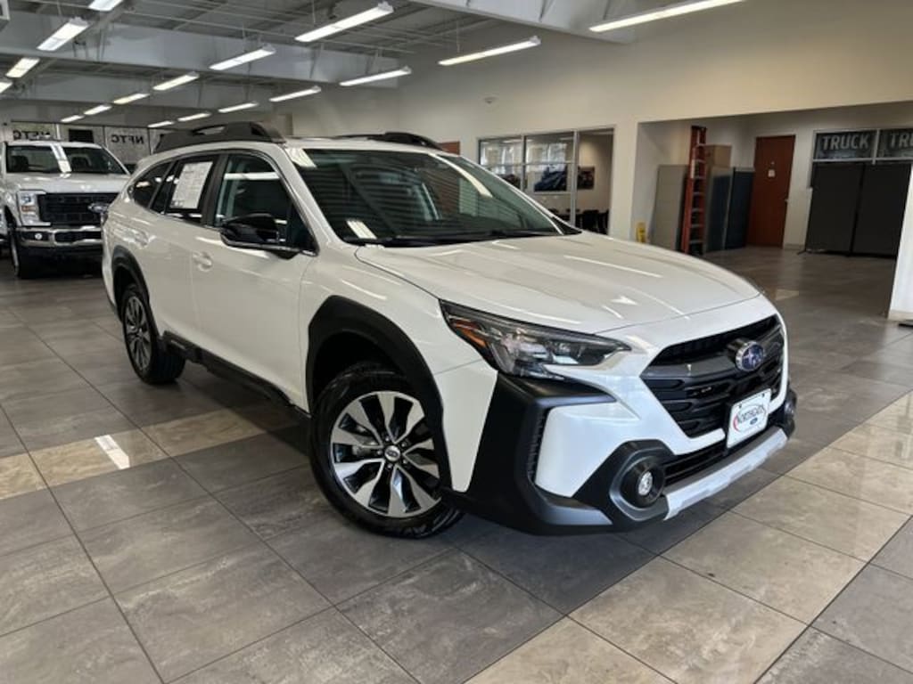 Used 2025 Subaru Outback Limited SUV