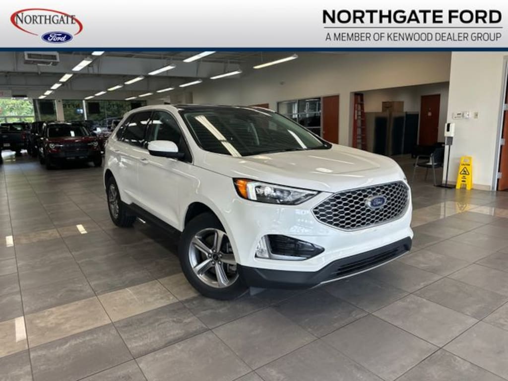Used 2023 Ford Edge SEL SUV