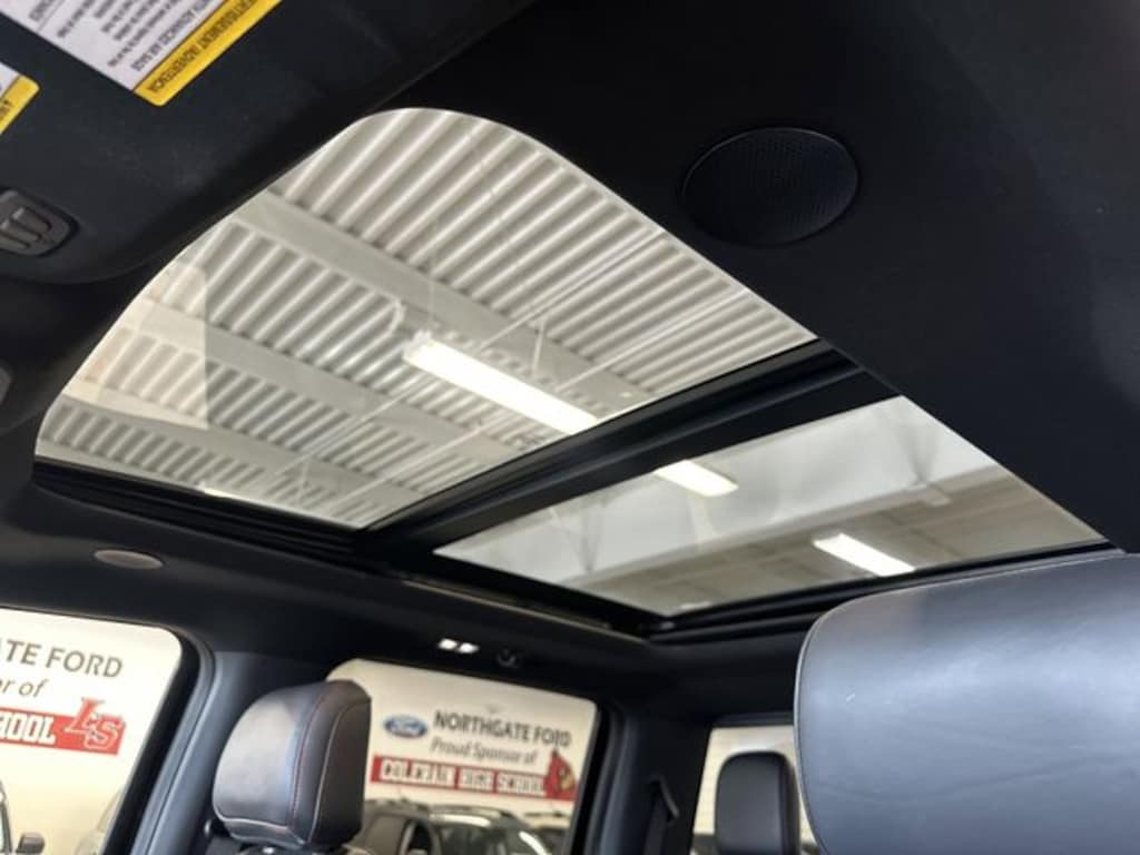 Used 2025 Ford F-150 Raptor Truck SuperCrew