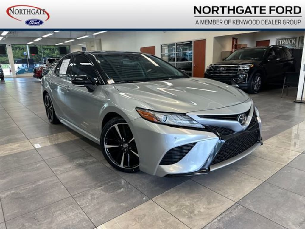 Used 2018 Toyota Camry XSE V6 Sedan