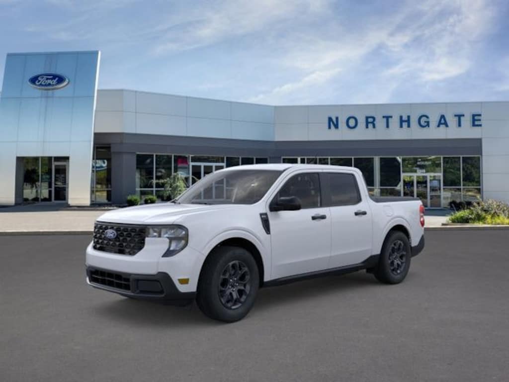 New 2026 Ford Maverick XLT Truck Crew Cab