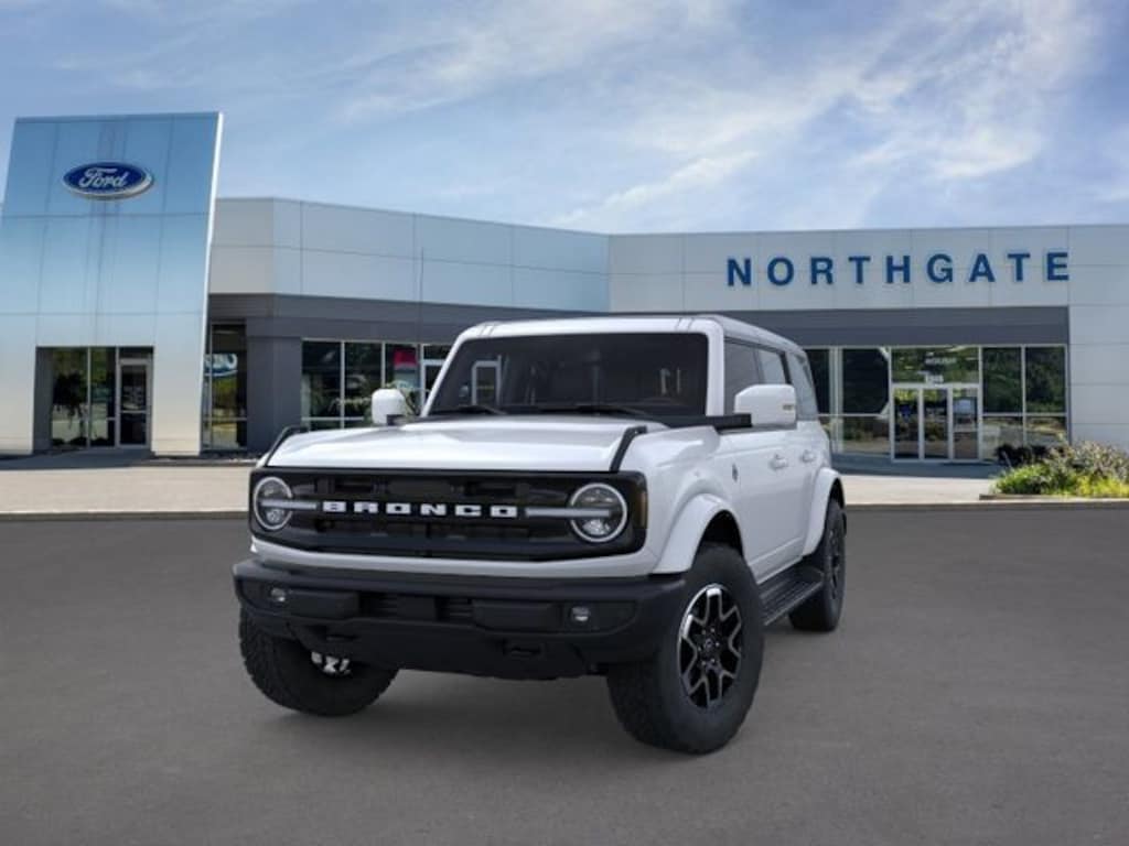 New 2025 Ford Bronco Outer Banks SUV