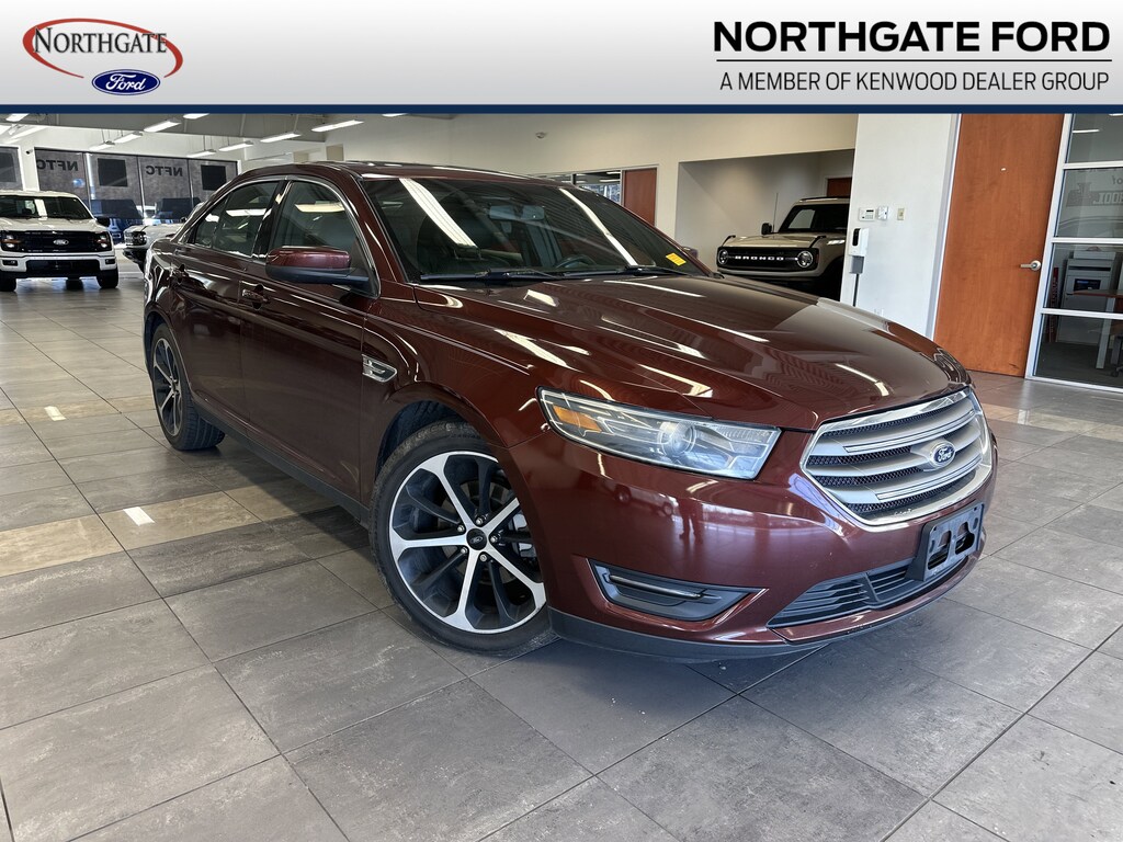 Used 2015 Ford Taurus SEL Sedan