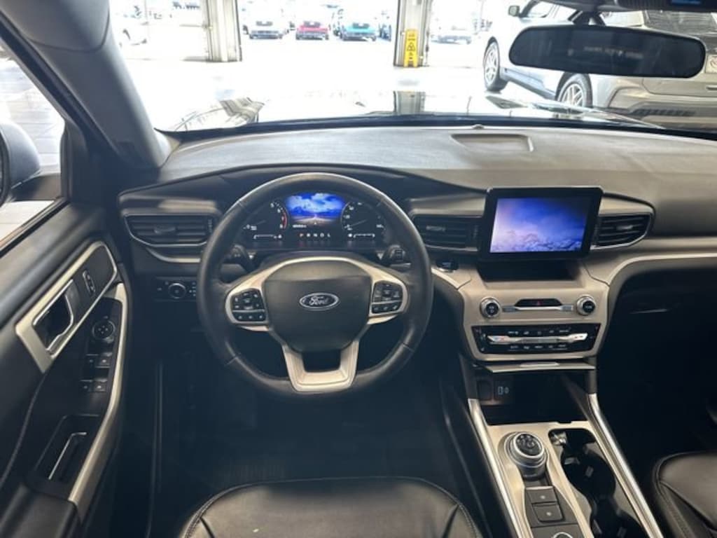 Used 2023 Ford Explorer XLT SUV
