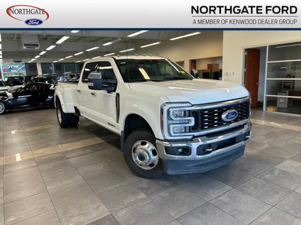 Used 2024 Ford F-350SD Lariat Truck Crew Cab