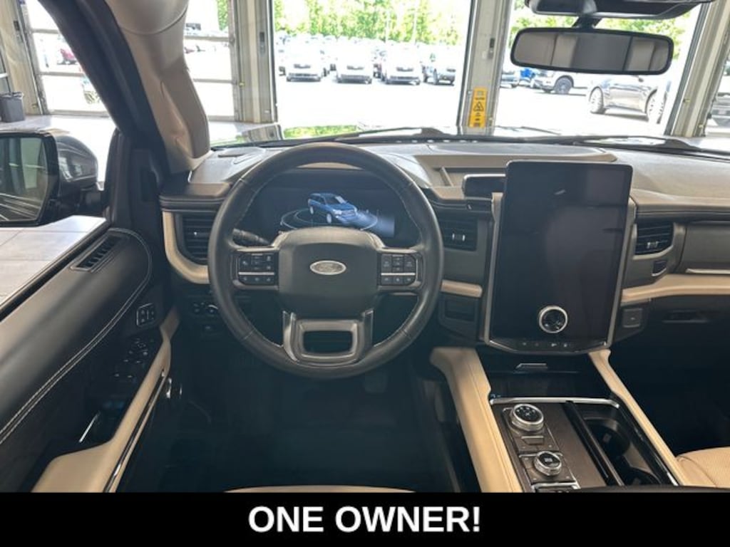 Used 2024 Ford Expedition Max Platinum SUV