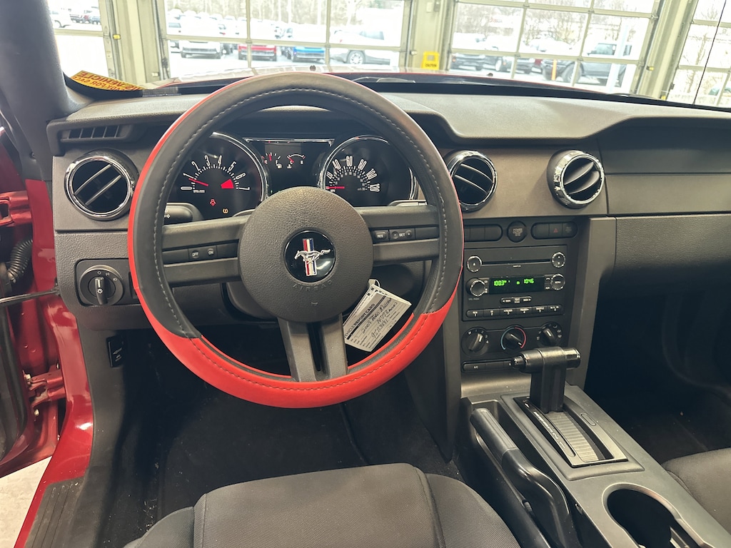Used 2009 Ford Mustang V6 Coupe