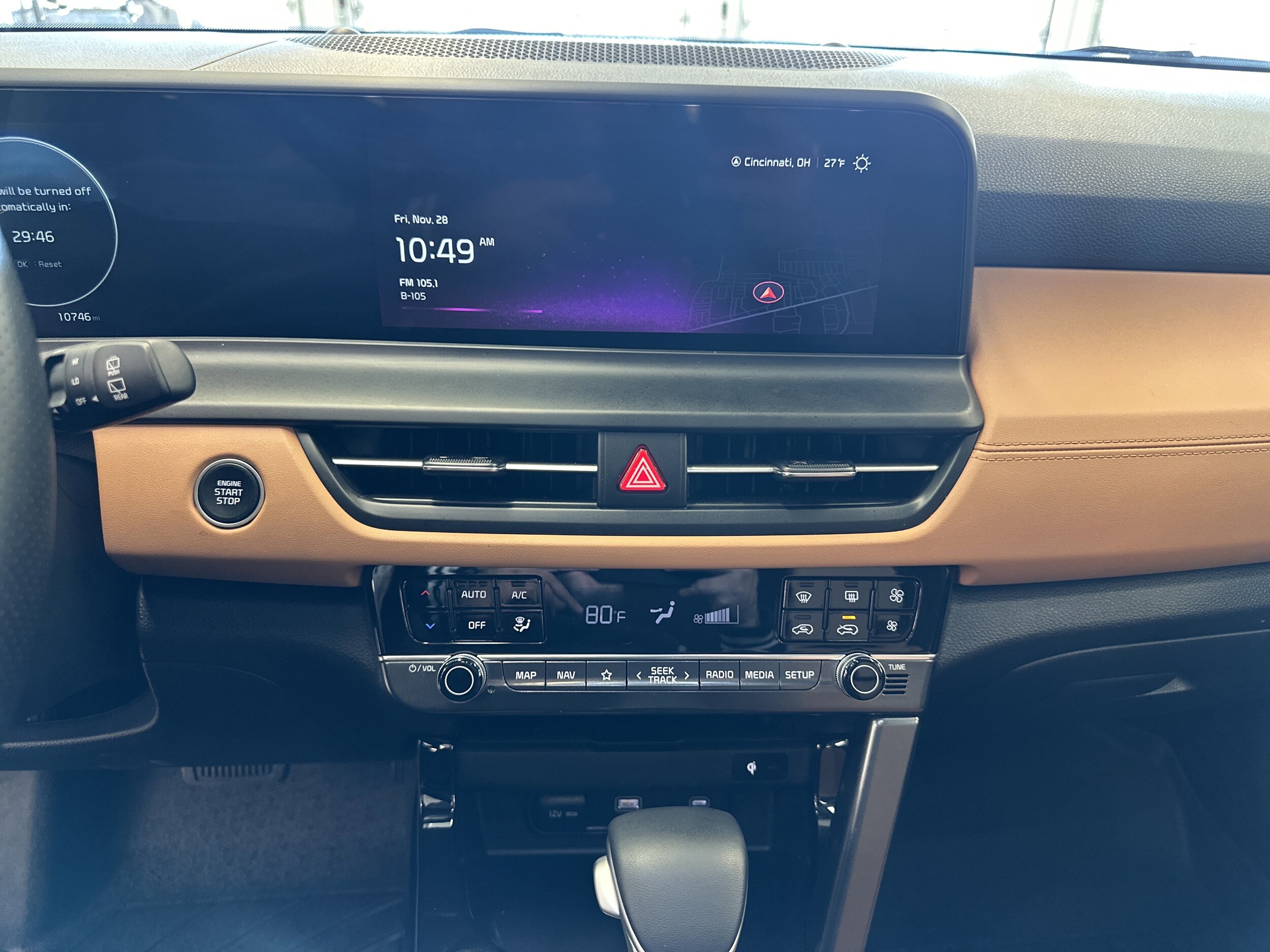 2024 Kia Seltos SX photo 3