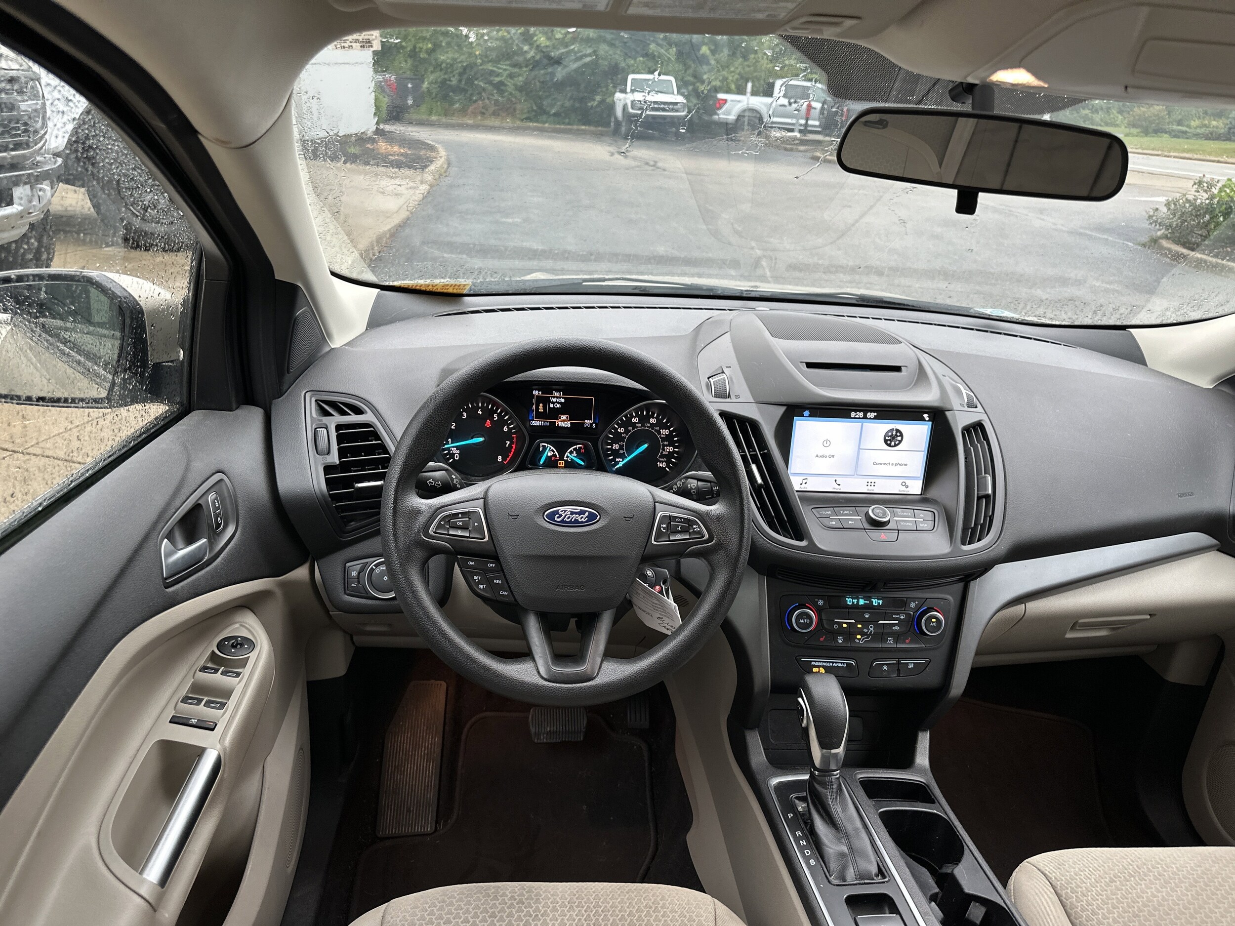 2018 Ford Escape SE photo 2
