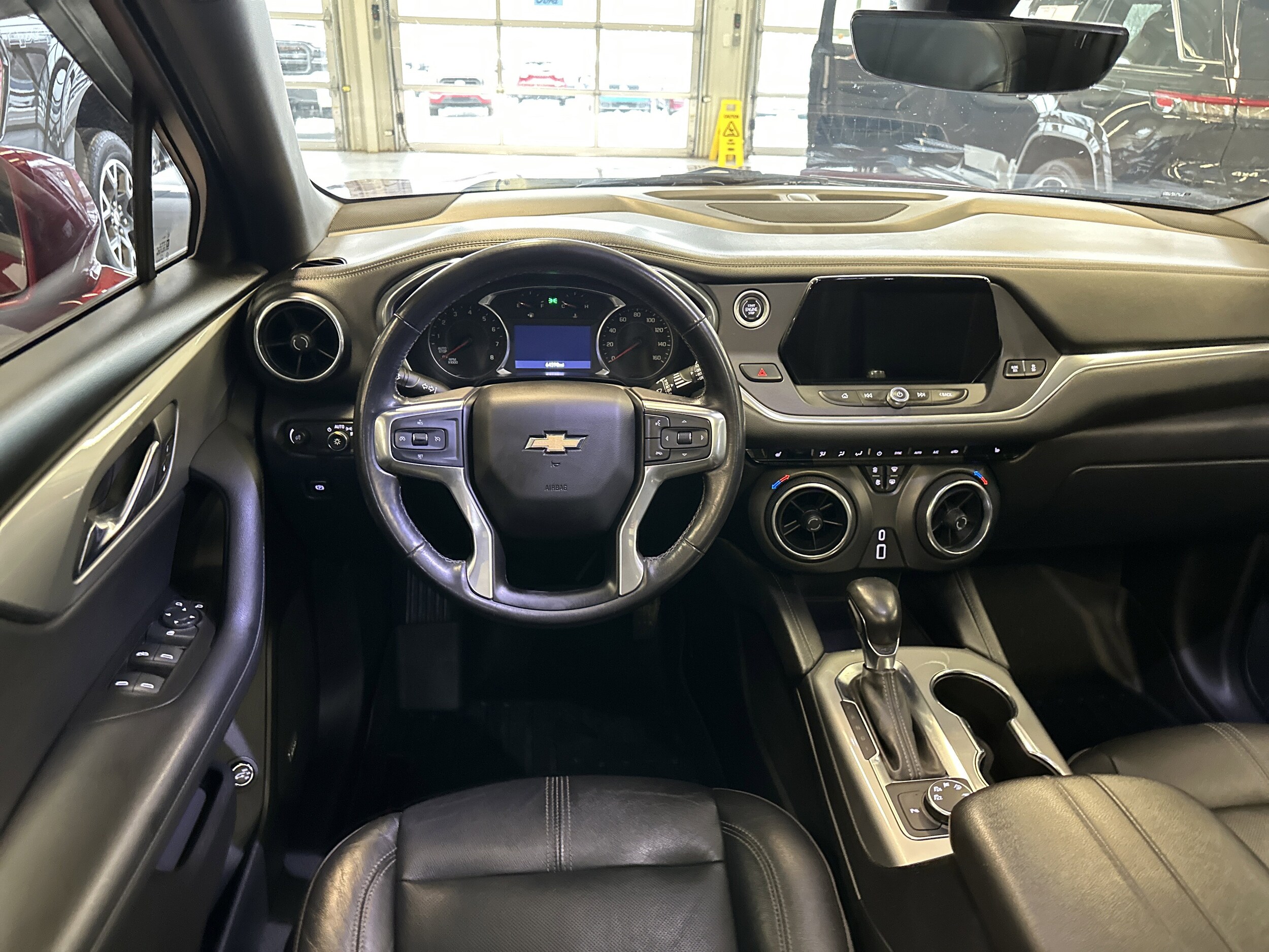 2019 Chevrolet Blazer 3LT photo 2