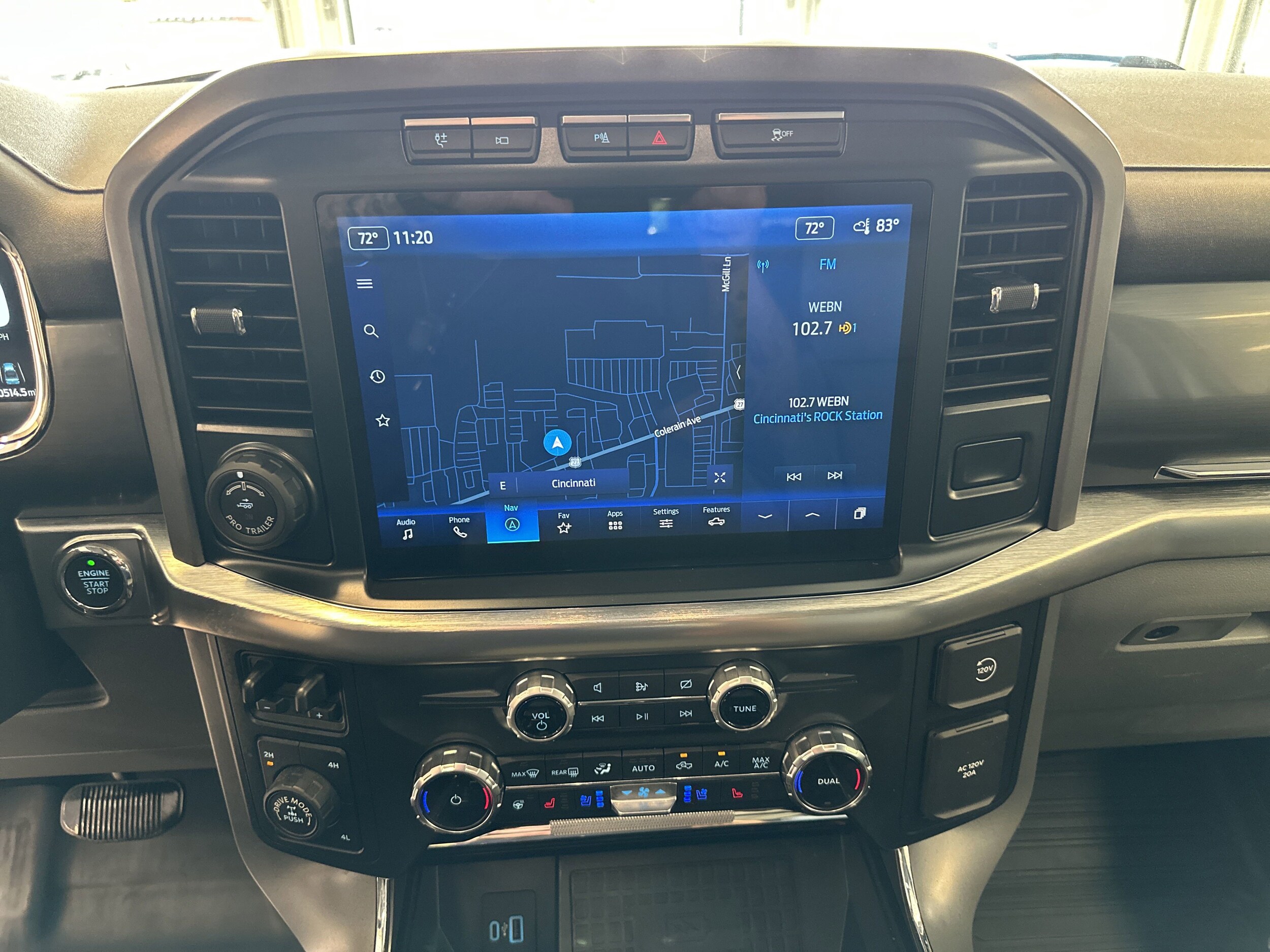 2022 Ford F-150 Lariat photo 2
