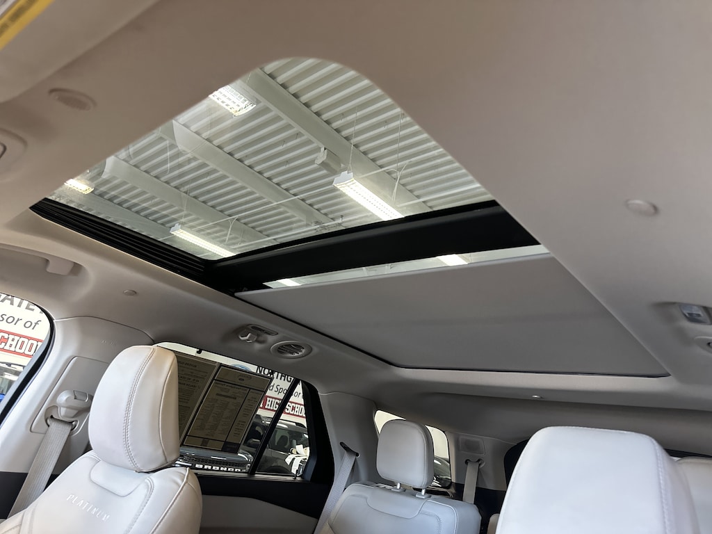 Used 2022 Ford Explorer Platinum SUV