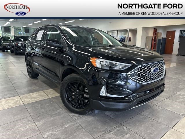 2023 Ford Edge SEL AWD's photo