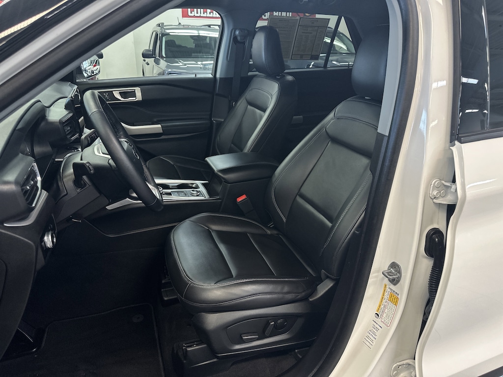 Used 2023 Ford Explorer XLT SUV