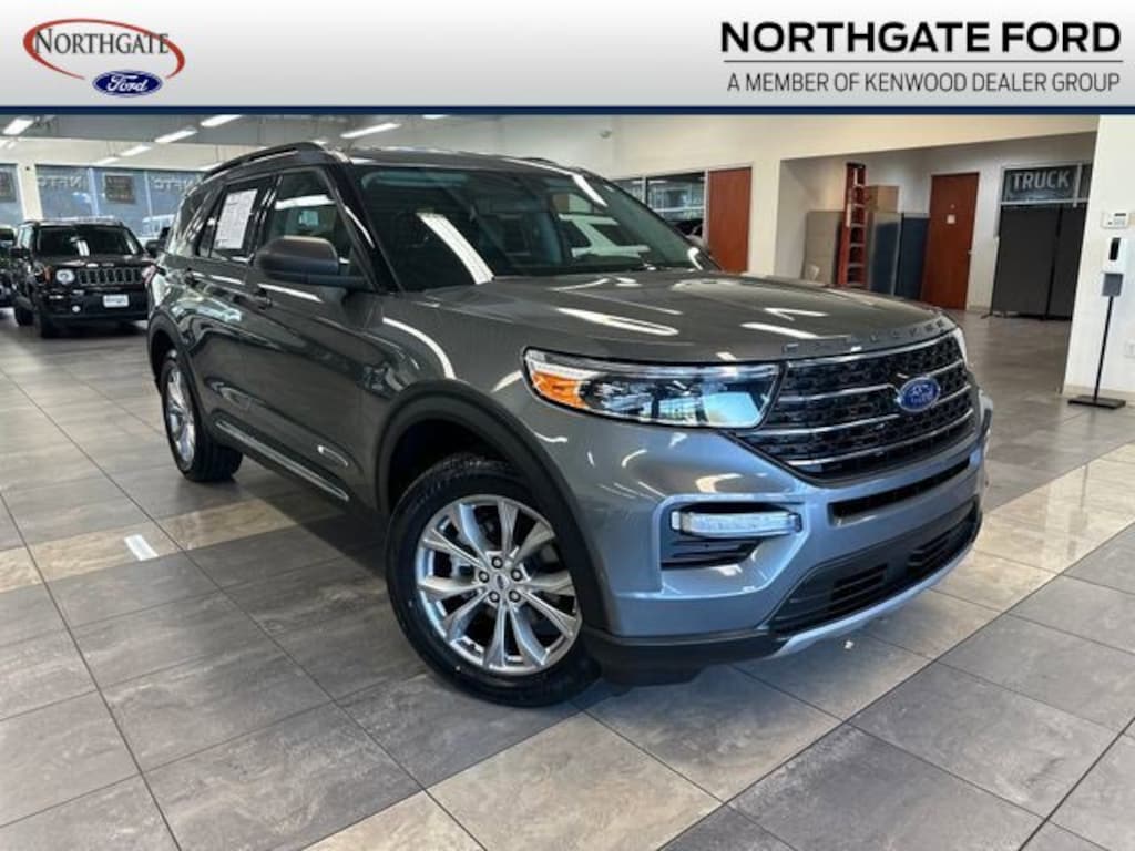 Used 2023 Ford Explorer XLT SUV