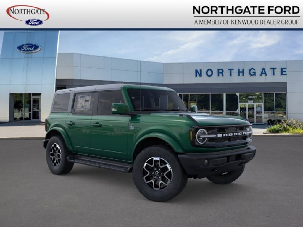 New 2025 Ford Bronco Outer Banks SUV