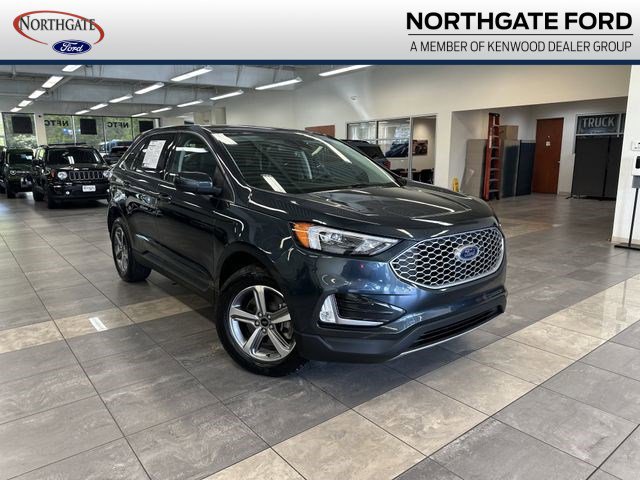 2024 Ford Edge SEL AWD's photo