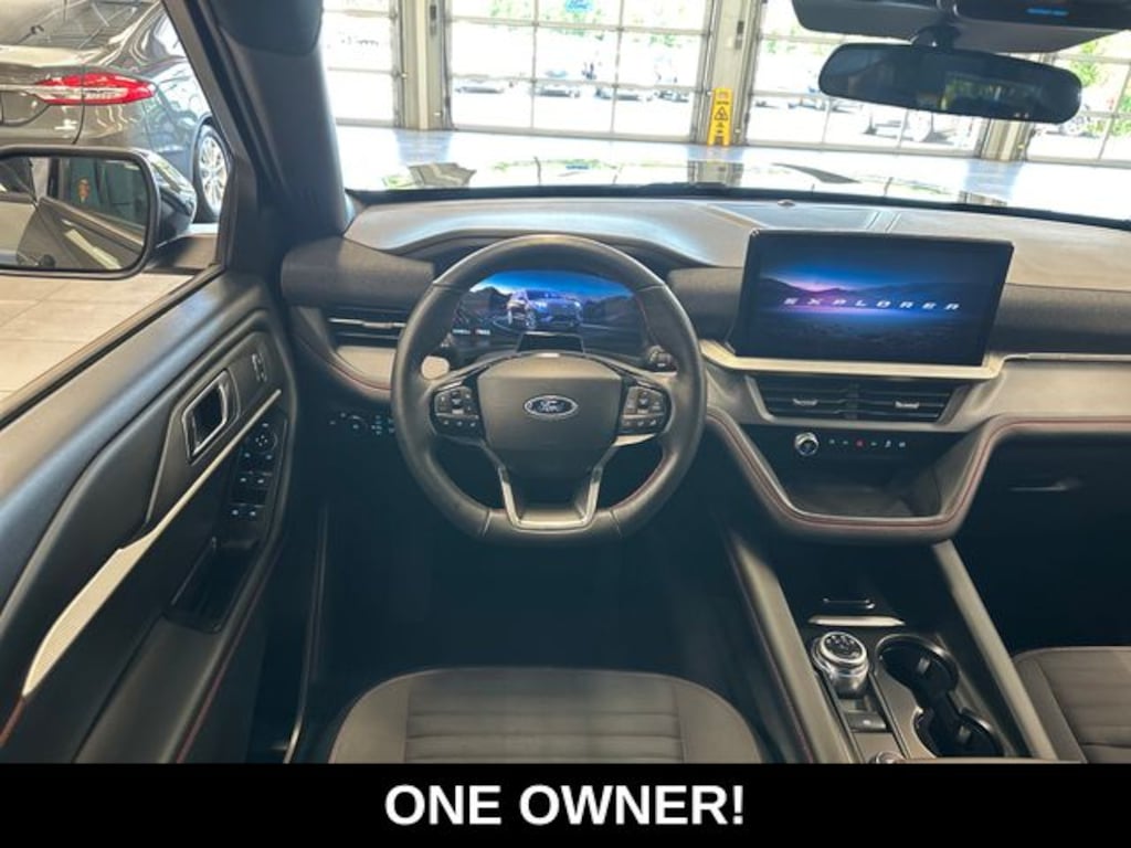 Used 2025 Ford Explorer ST-Line SUV
