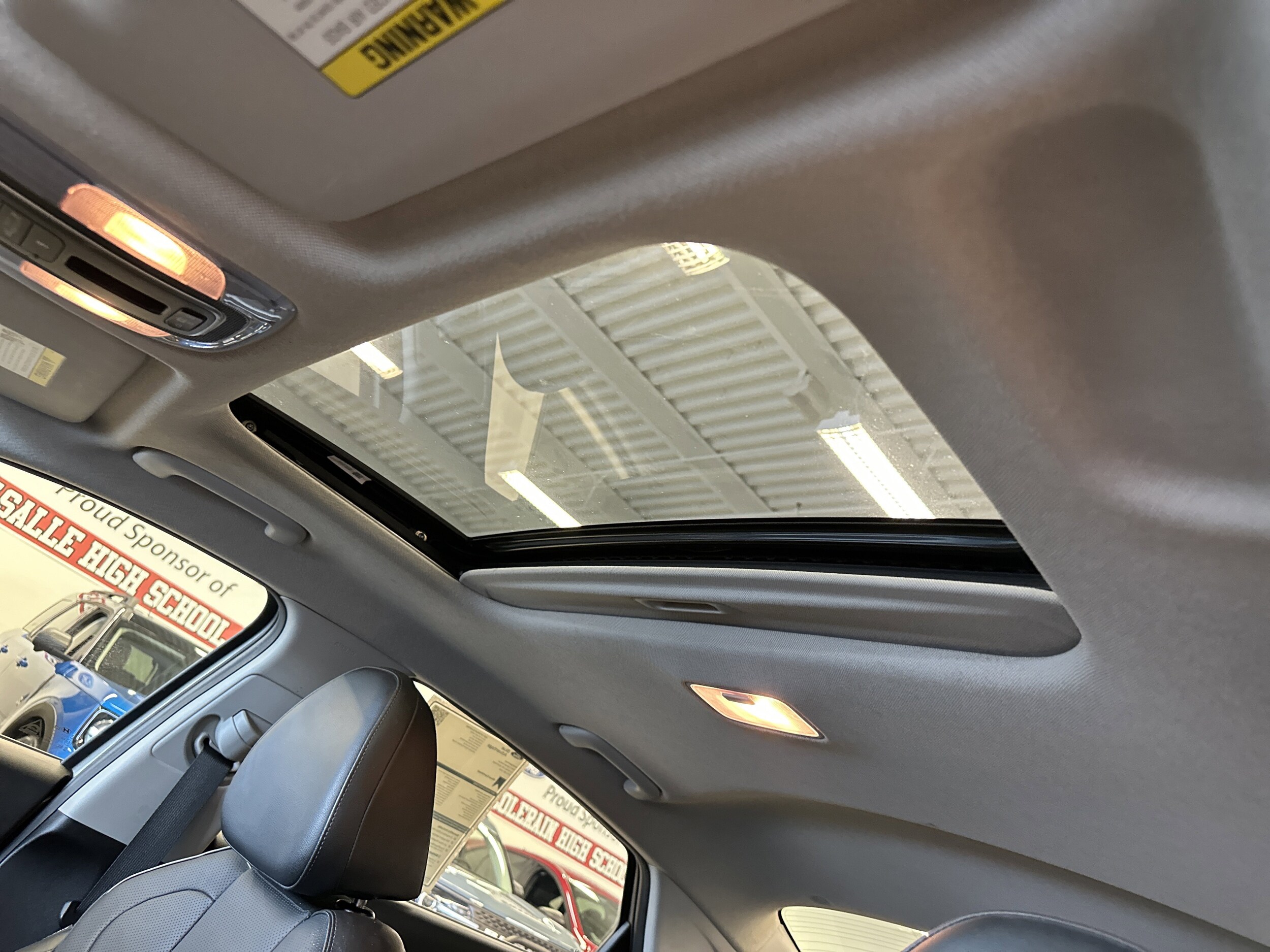 2021 Hyundai Elantra Limited photo 4