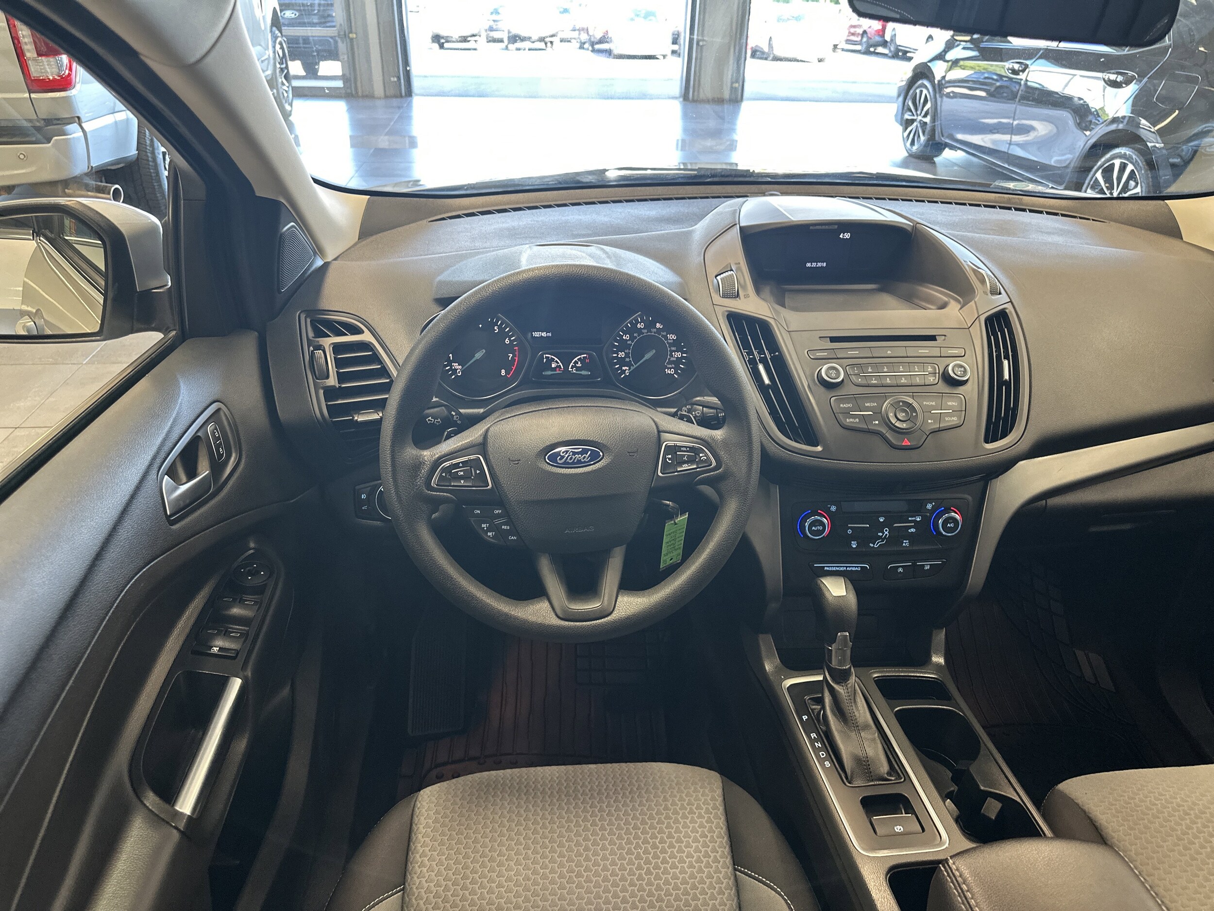2017 Ford Escape SE photo 2