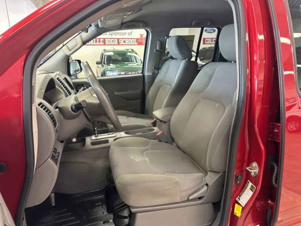 Used 2019 Nissan Frontier SV Truck Crew Cab