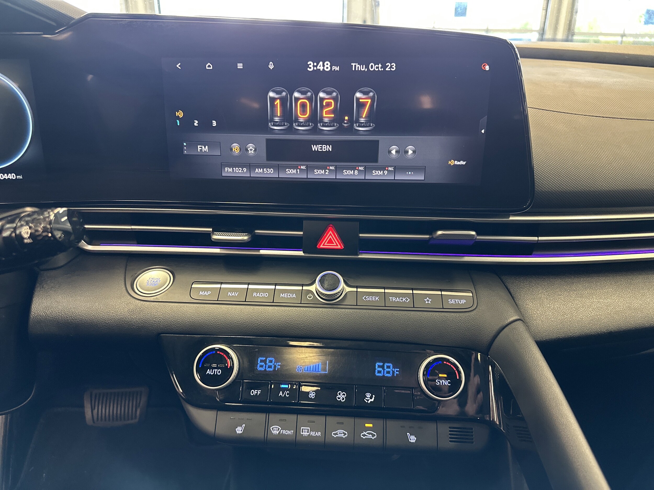 2021 Hyundai Elantra Limited photo 3