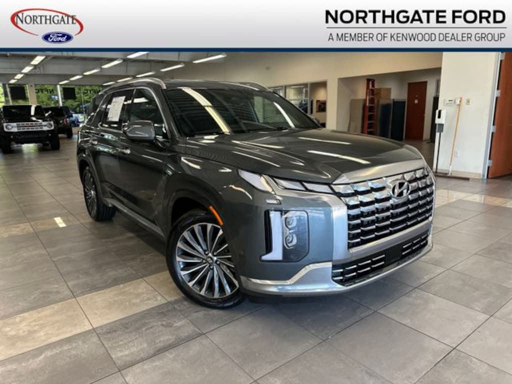 Used 2024 Hyundai Palisade Calligraphy SUV