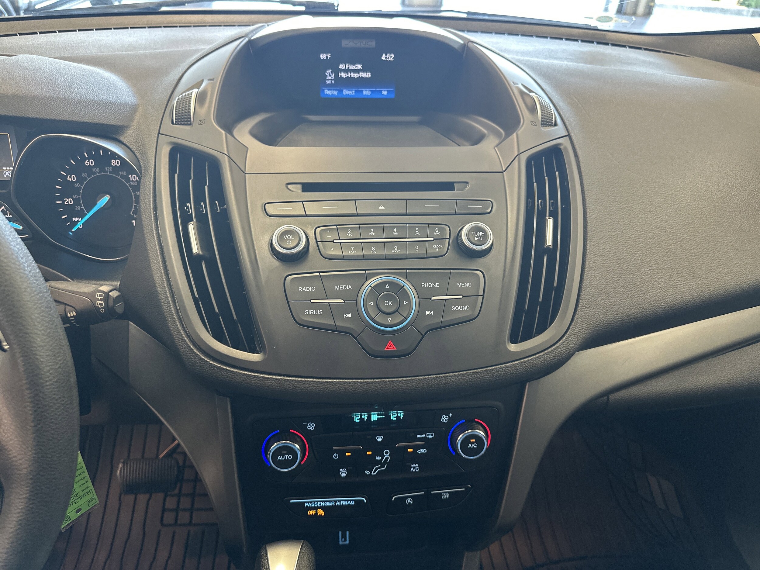 2017 Ford Escape SE photo 3