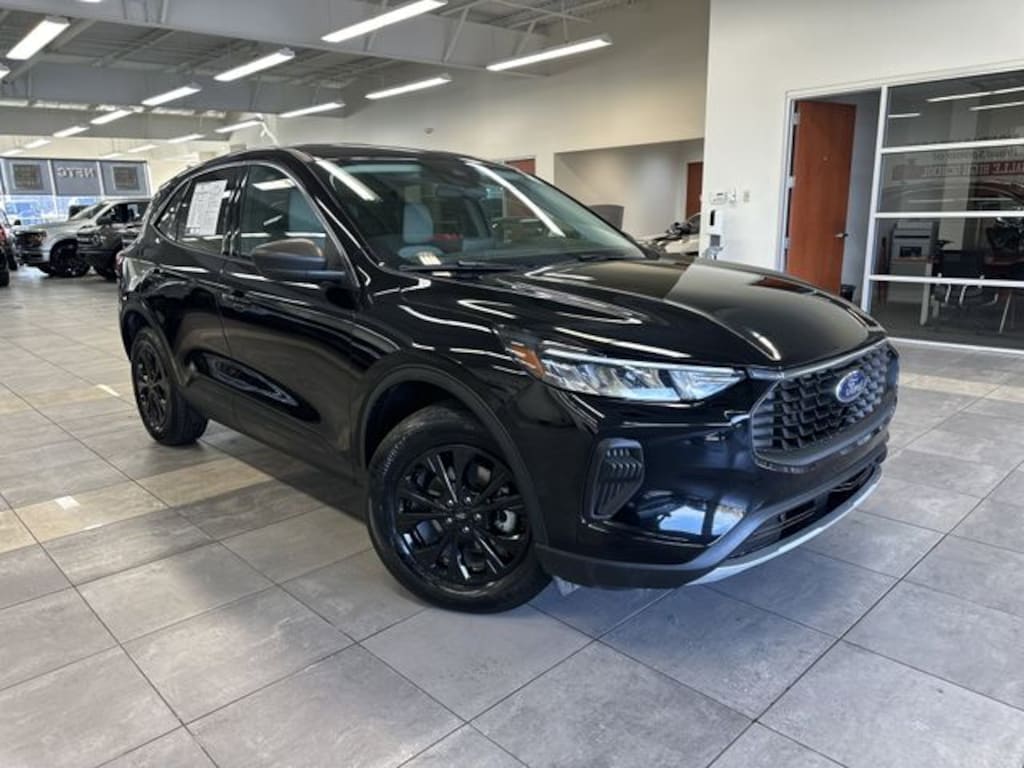 Used 2023 Ford Escape Active SUV