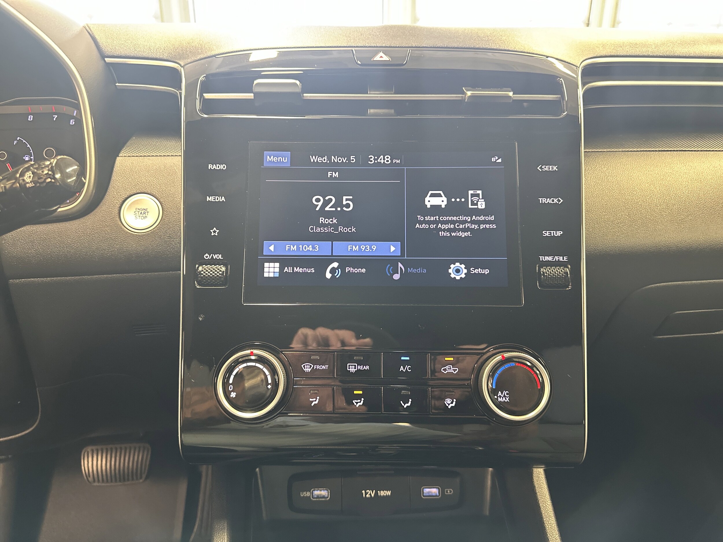 2023 Hyundai Santa Cruz SEL photo 3