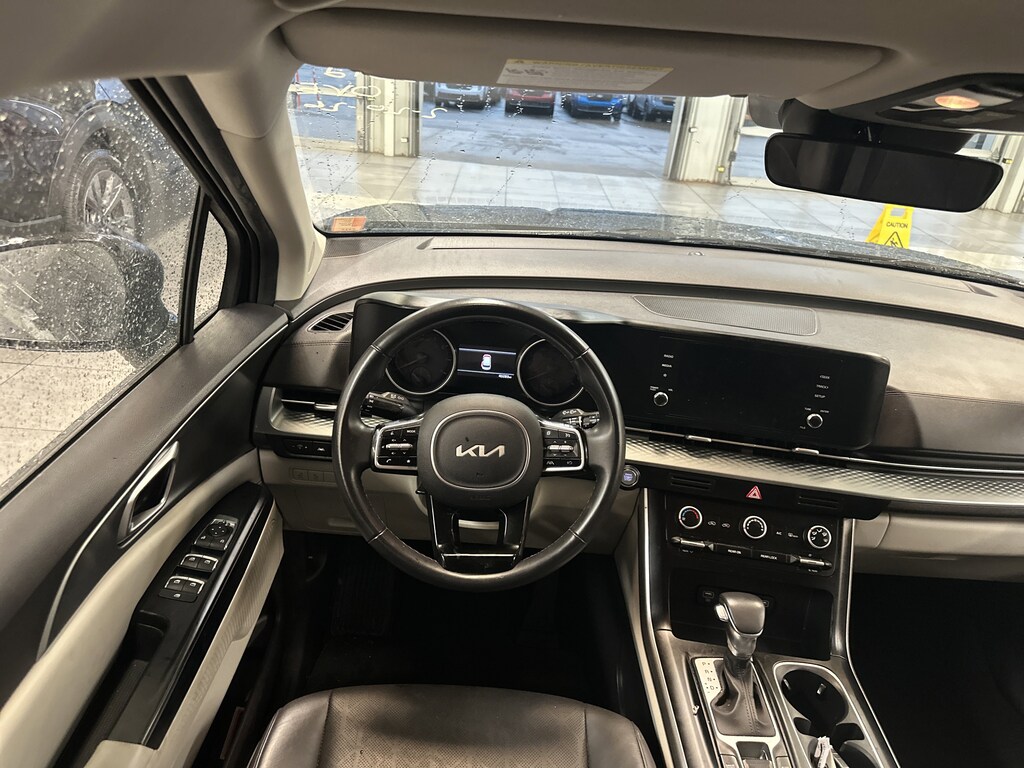 Used 2022 Kia Carnival LXS MPV