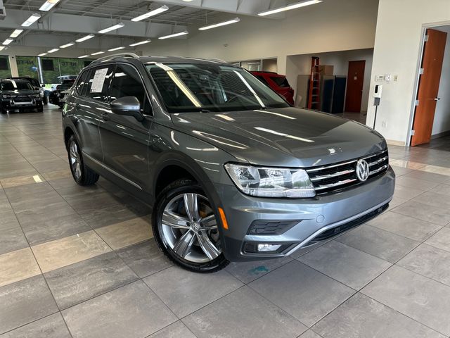 2020 Volkswagen Tiguan 2.0T SEL 4Motion's photo