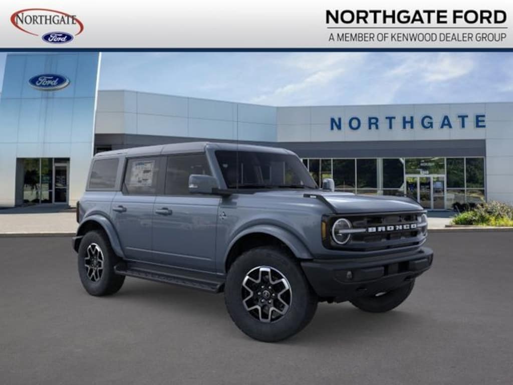 New 2025 Ford Bronco Outer Banks SUV