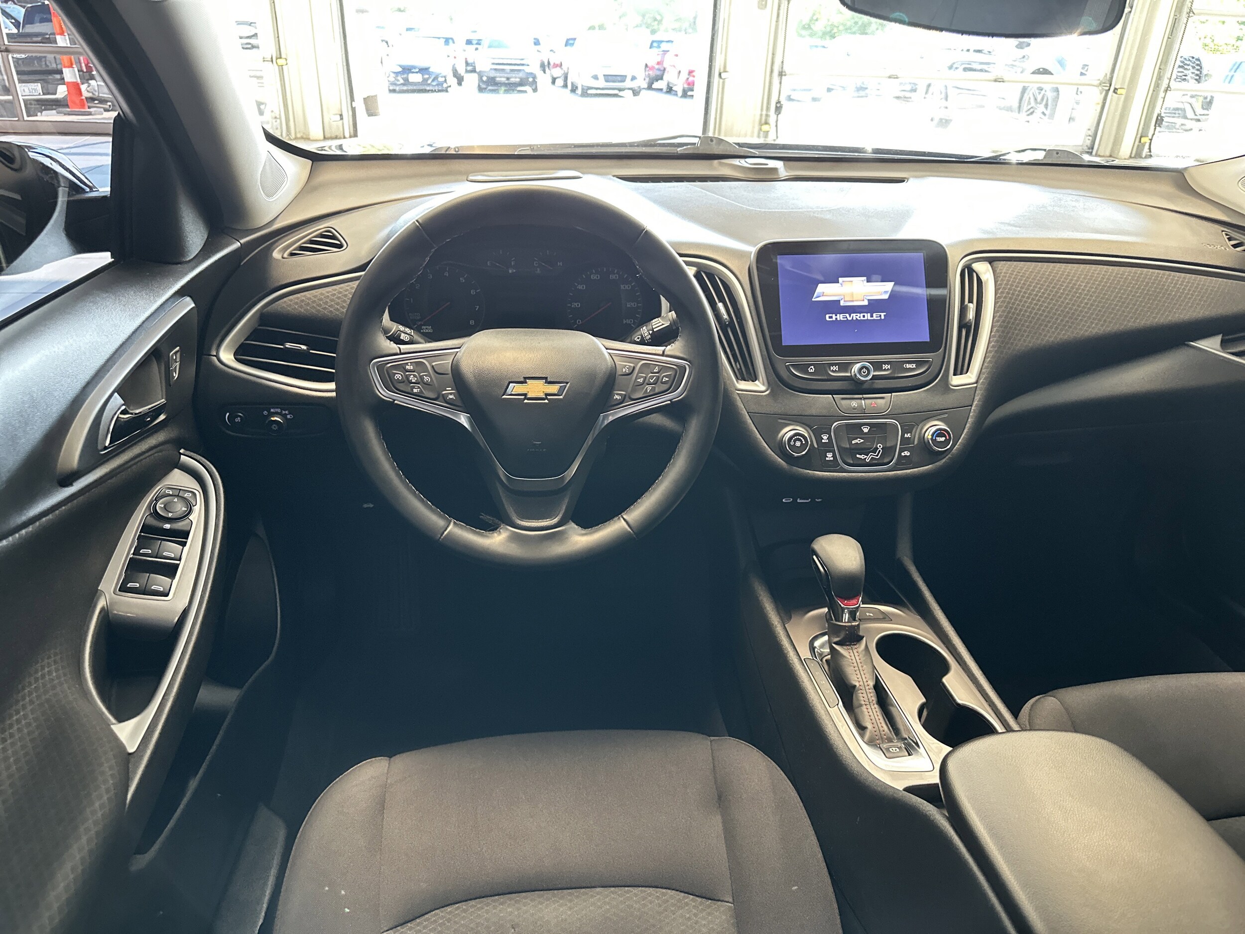 2024 Chevrolet Malibu RS photo 2